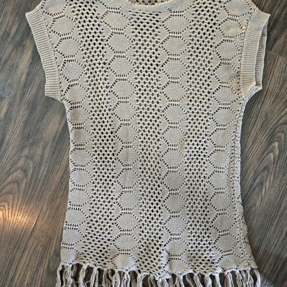 JOSEPH A. Boho/Hippie Chic Style Taupe Crochet Tunic Top/Vest w/ Fringe SIZE M - Picture 4 of 4